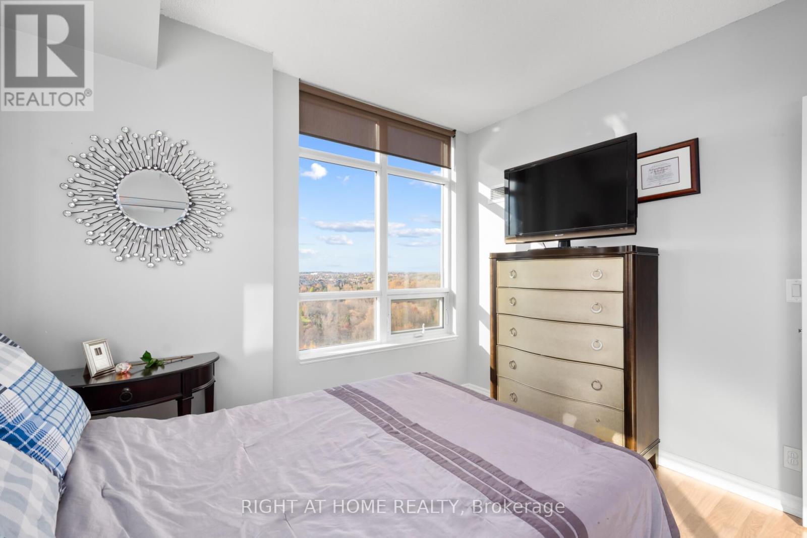 1012 - 9235 Jane Street, Vaughan, Ontario  L6A 0J8 - Photo 27 - N12565306