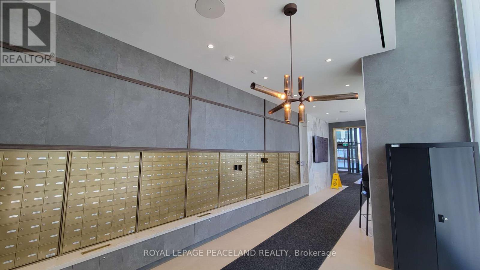 101 - 7890 Jane Street, Vaughan, Ontario  L4K 0K9 - Photo 5 - N12567492