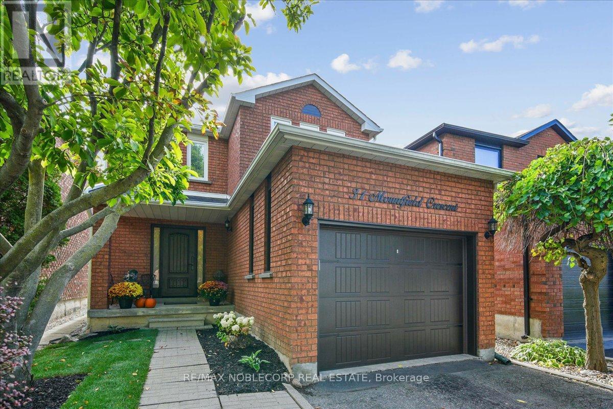 31 MOUNTFIELD CRESCENT, Vaughan, Ontario