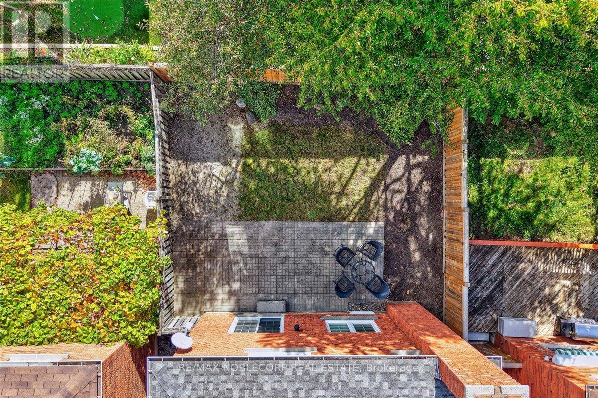 31 Mountfield Crescent, Vaughan, Ontario  L4J 7E9 - Photo 32 - N12567522