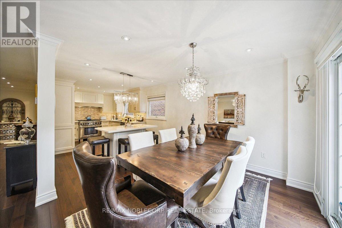 31 Mountfield Crescent, Vaughan, Ontario  L4J 7E9 - Photo 9 - N12567522