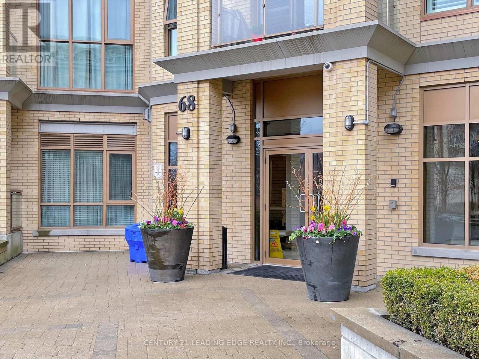 232 - 68 Main Street N, Markham, Ontario  L3P 0N5 - Photo 4 - N12567658