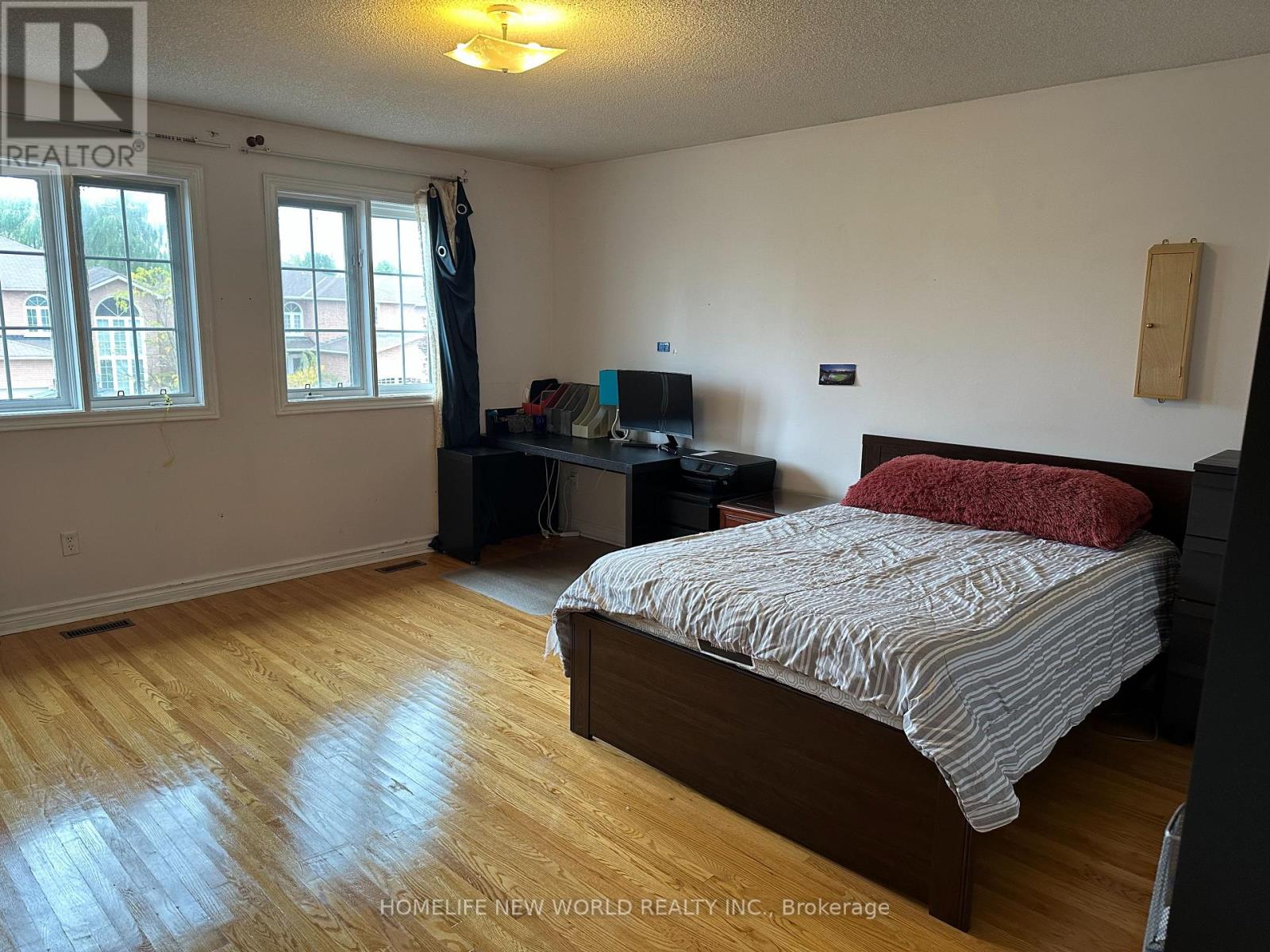 19 Leno Mills Avenue, Richmond Hill, Ontario  L4S 1J3 - Photo 15 - N12567670