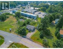 8 EDWARD STREET, Parry Sound, Ontario