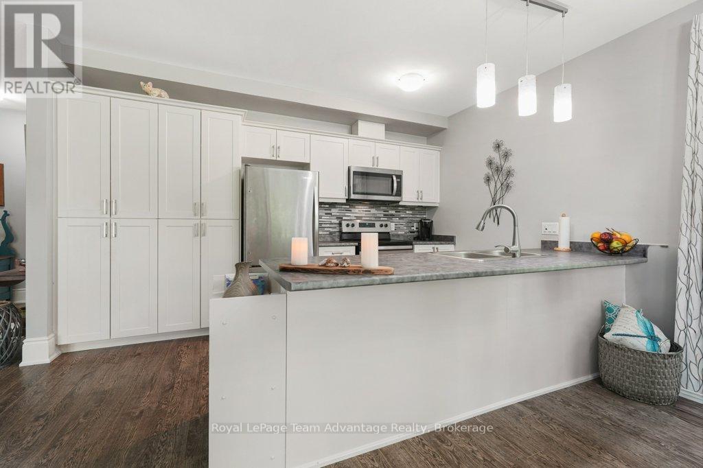 103 - 11b Salt Dock Road, Parry Sound, Ontario  P2A 3B6 - Photo 15 - X12423598