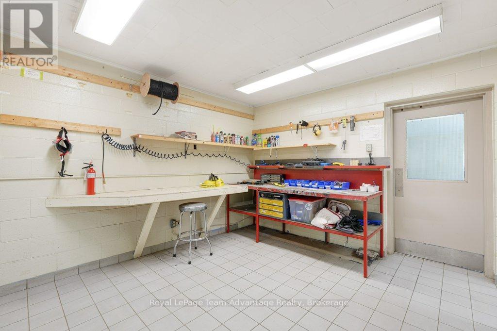 32 James Bay Junction Road, Seguin, Ontario  P2A 0B2 - Photo 29 - X12333672