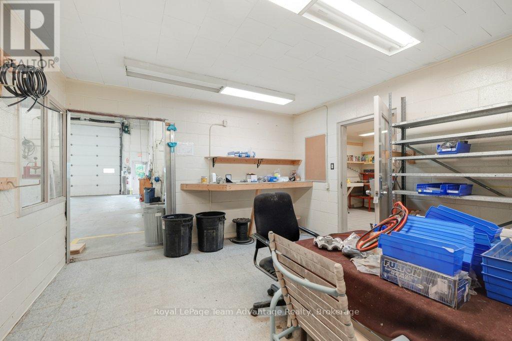 32 James Bay Junction Road, Seguin, Ontario  P2A 0B2 - Photo 27 - X12333672