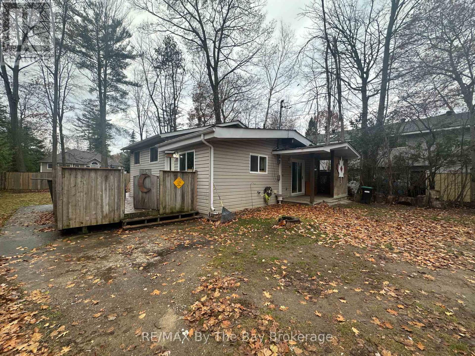 86 30th Street N, Wasaga Beach, Ontario  L9Z 2C8 - Photo 17 - S12542442