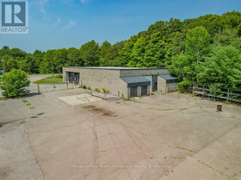 32 James Bay Junction Road, Seguin, Ontario  P2A 0B2 - Photo 5 - X12333672