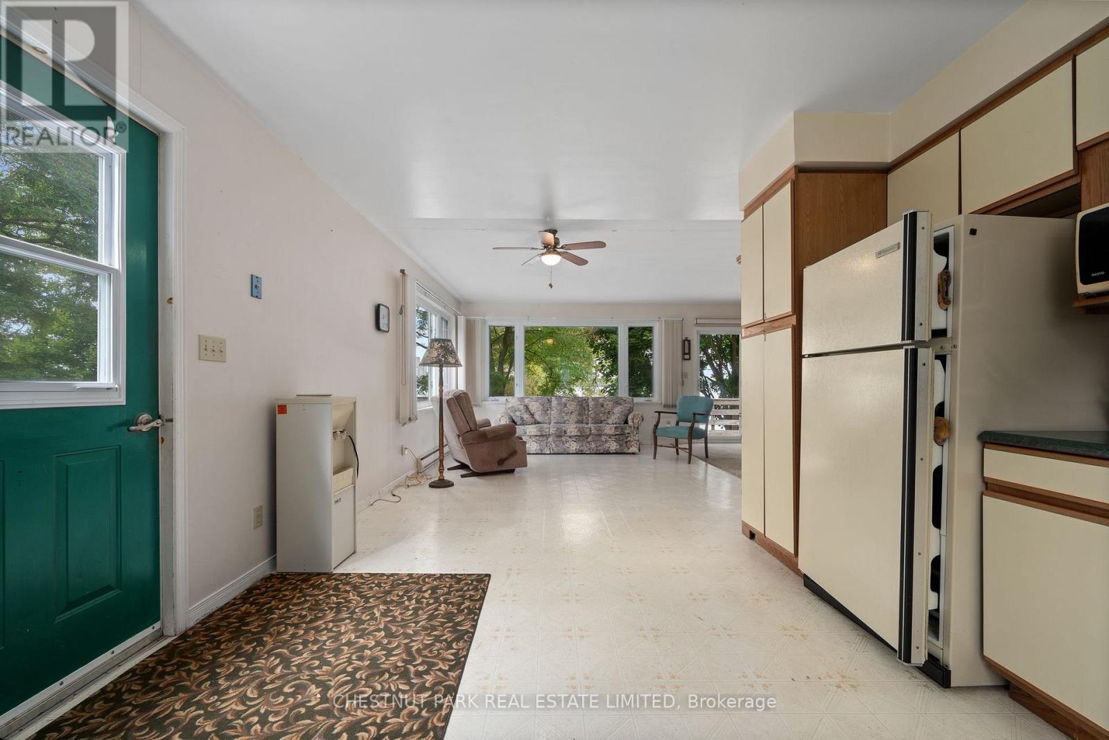 84-88 Munroe Lane, Prince Edward County, Ontario  K0K 2T0 - Photo 15 - X12369647