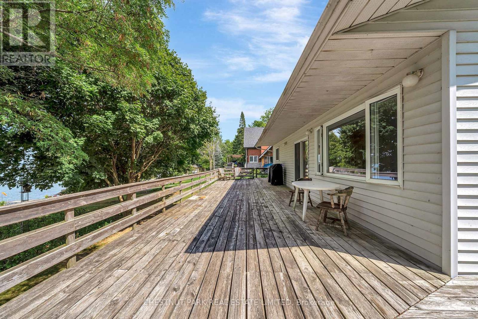 84-88 Munroe Lane, Prince Edward County, Ontario  K0K 2T0 - Photo 14 - X12369647