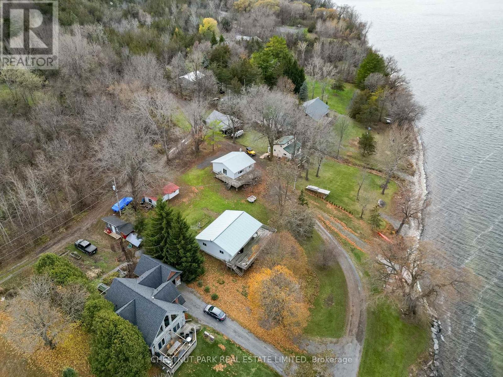 84-88 Munroe Lane, Prince Edward County, Ontario  K0K 2T0 - Photo 6 - X12369647