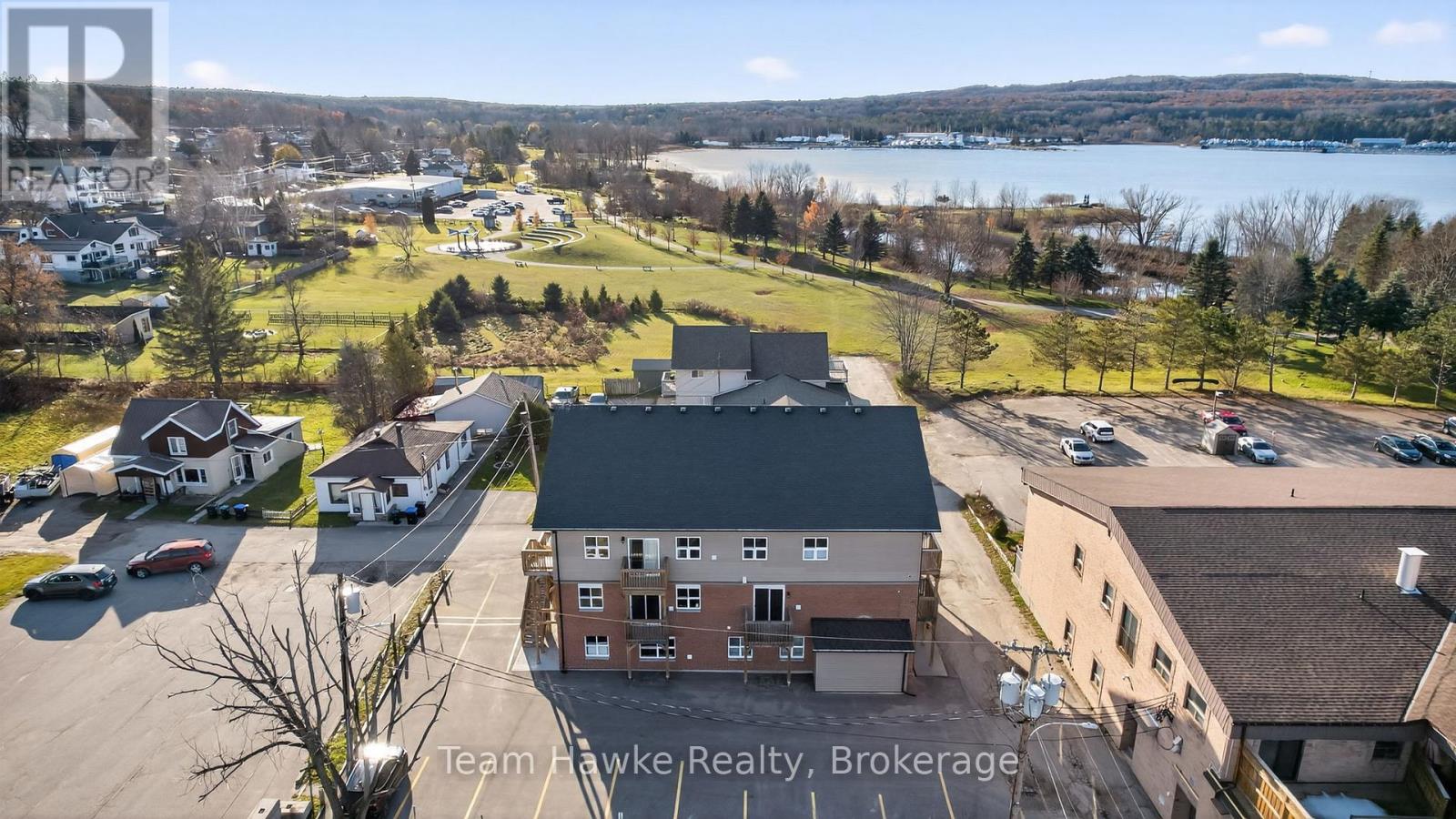 2 TESSIER DRIVE, Penetanguishene, Ontario