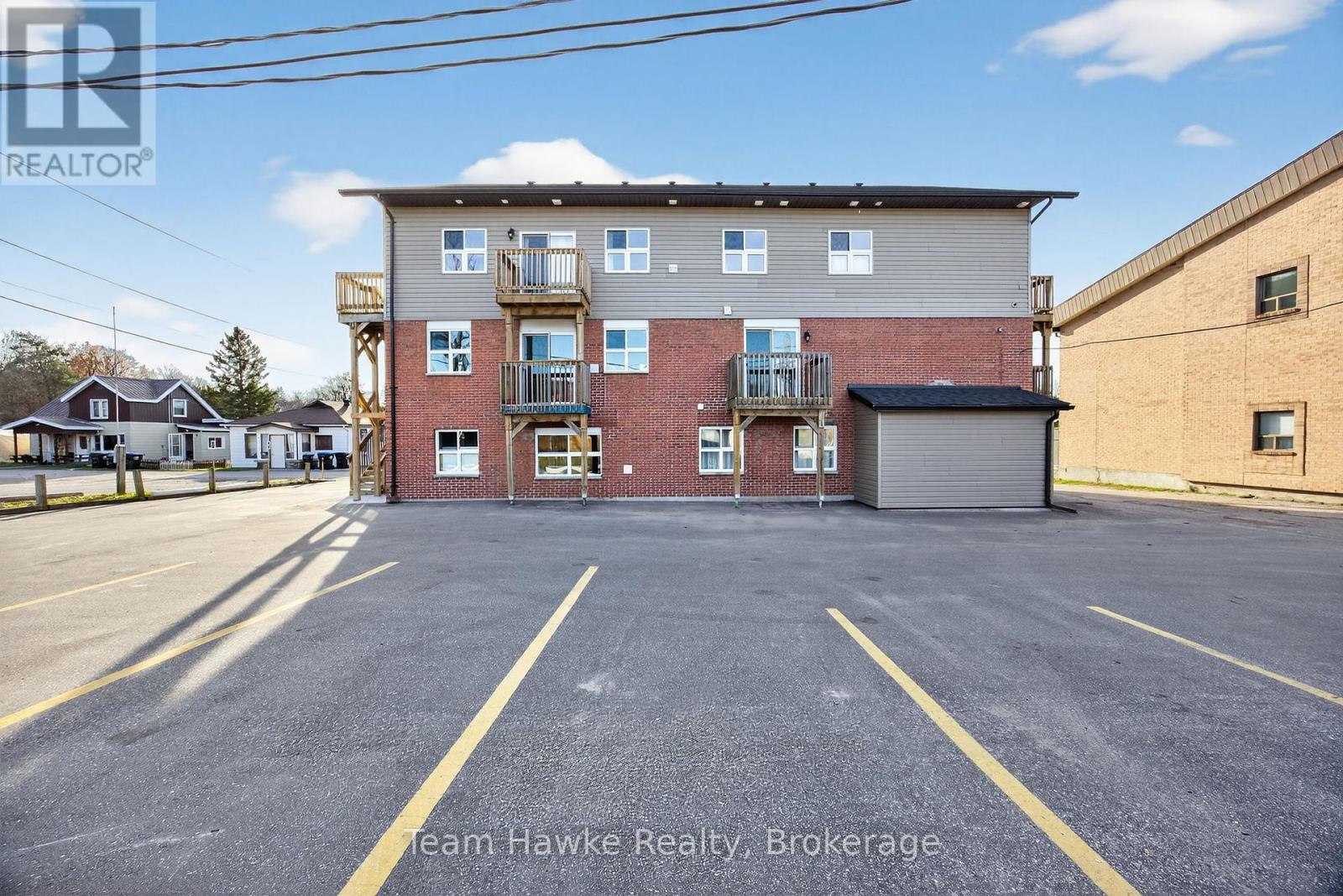 2 Tessier Drive, Penetanguishene, Ontario  L9M 1V4 - Photo 5 - S12567720