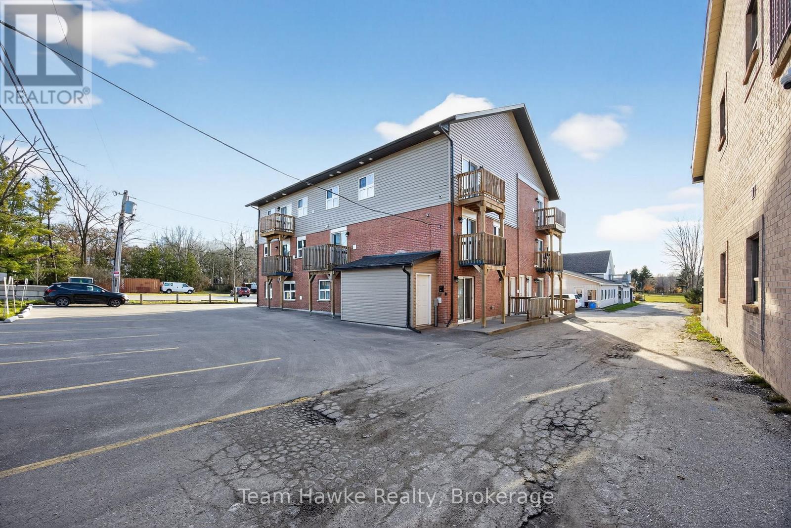 2 Tessier Drive, Penetanguishene, Ontario  L9M 1V4 - Photo 6 - S12567720