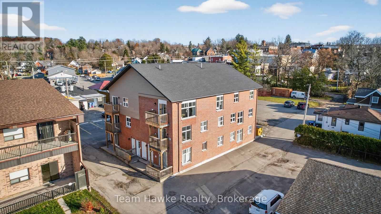 2 Tessier Drive, Penetanguishene, Ontario  L9M 1V4 - Photo 9 - S12567720