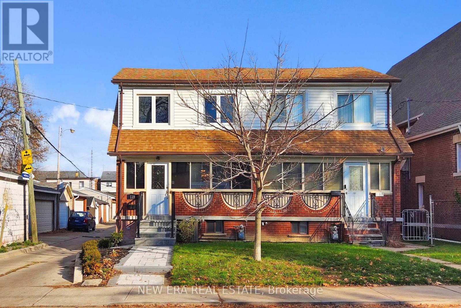 119 HARVIE AVENUE, Toronto, Ontario