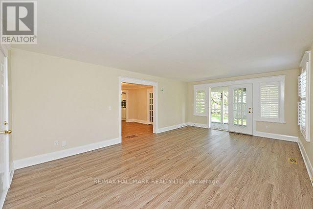 81 Chisholm Street, Oakville, Ontario  L6K 3H8 - Photo 15 - W12567506