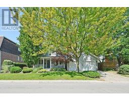 81 CHISHOLM STREET, Oakville, Ontario