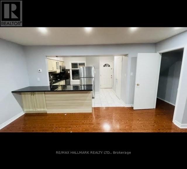 16 - 28 Rexdale Boulevard, Toronto, Ontario  M9W 5Z2 - Photo 5 - W12567544