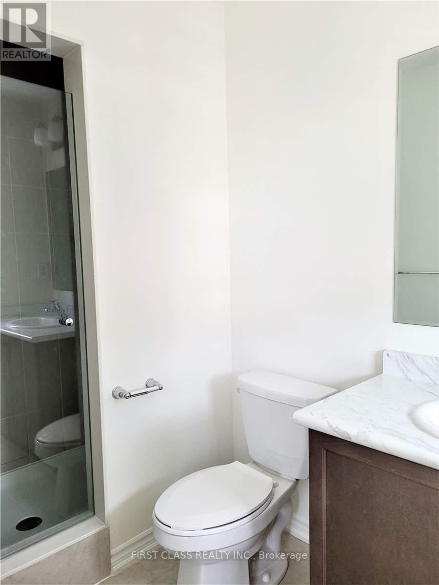 944 Balsam Court, Milton, Ontario  L9E 1R6 - Photo 13 - W12567556