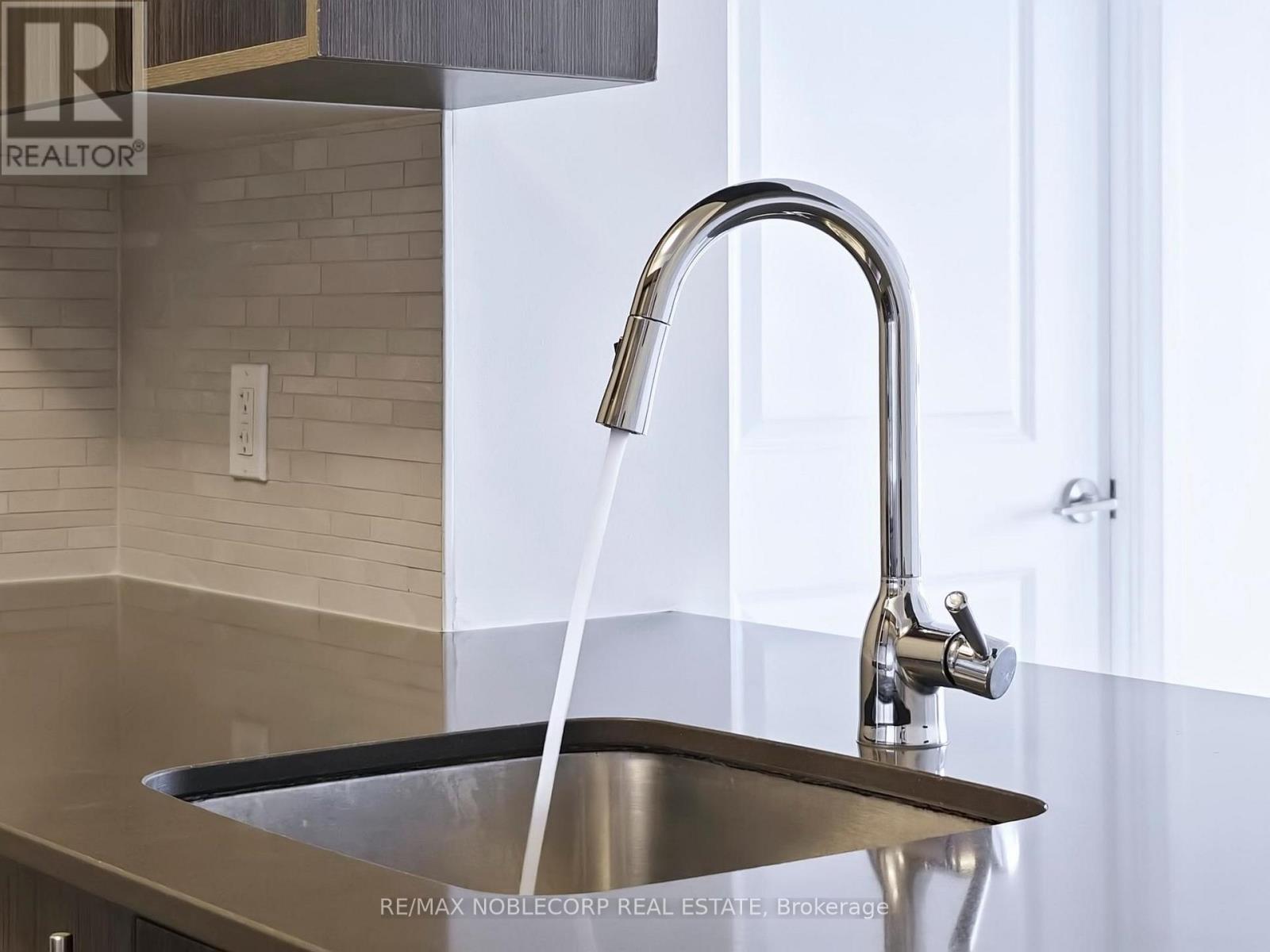 1929 - 2 Eva Road, Toronto, Ontario  M9C 0A9 - Photo 16 - W12567568