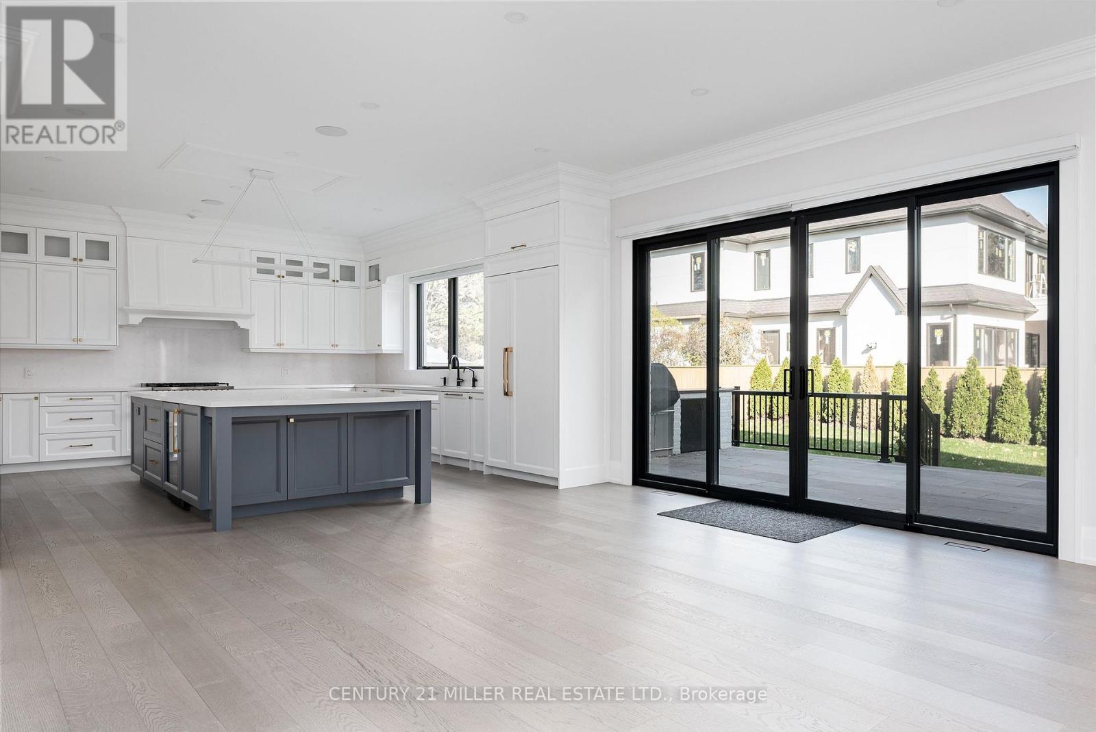 481 Chartwell Road, Oakville, Ontario  L6J 4A6 - Photo 13 - W12567570