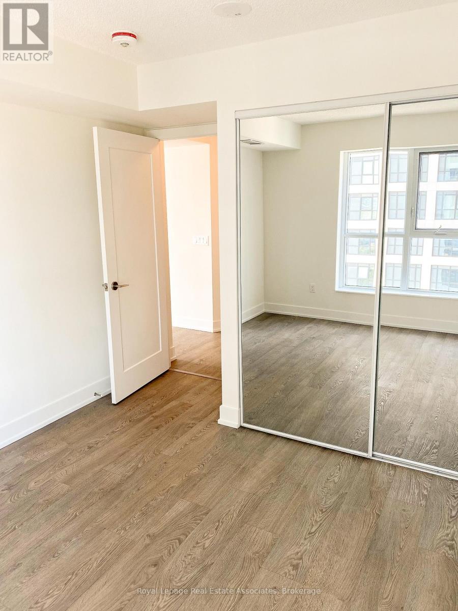 1422 - 9 Mabelle Avenue, Toronto, Ontario  M9A 0E1 - Photo 11 - W12567574