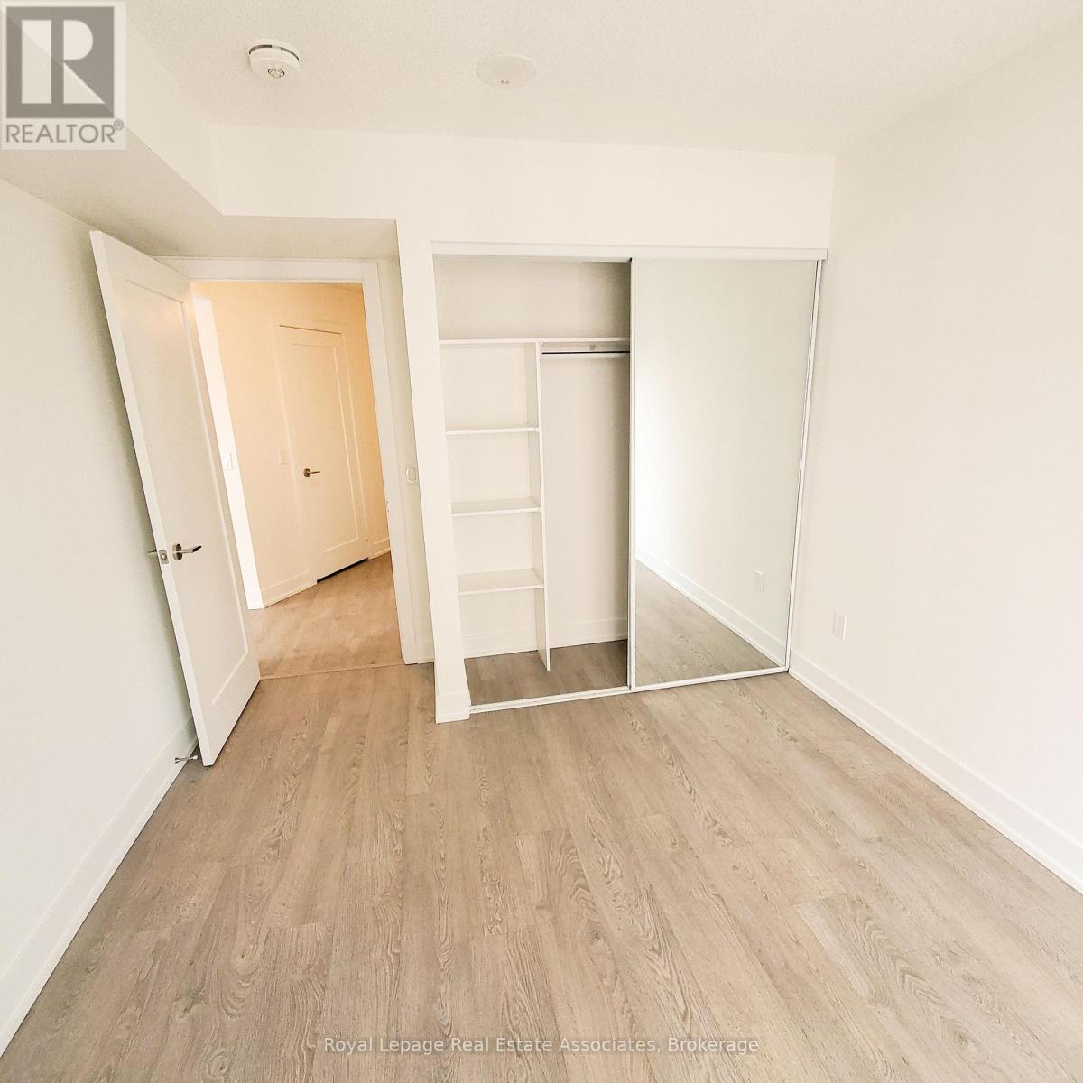 1422 - 9 Mabelle Avenue, Toronto, Ontario  M9A 0E1 - Photo 14 - W12567574