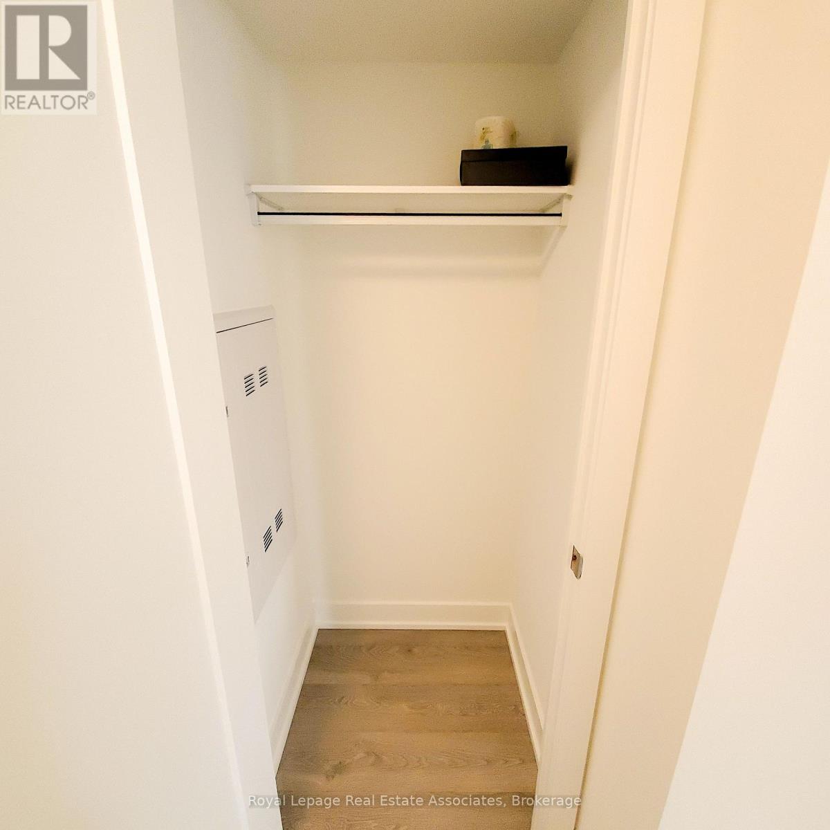 1422 - 9 Mabelle Avenue, Toronto, Ontario  M9A 0E1 - Photo 15 - W12567574