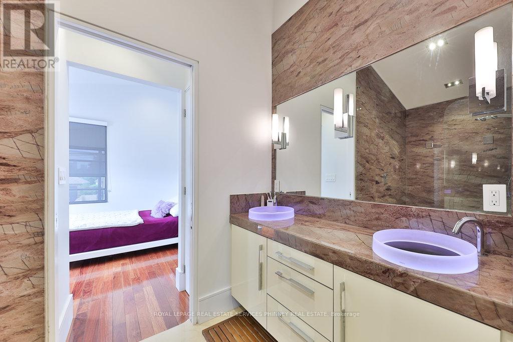 622 Kozel Court, Mississauga, Ontario  L4Z 4E4 - Photo 20 - W12567614