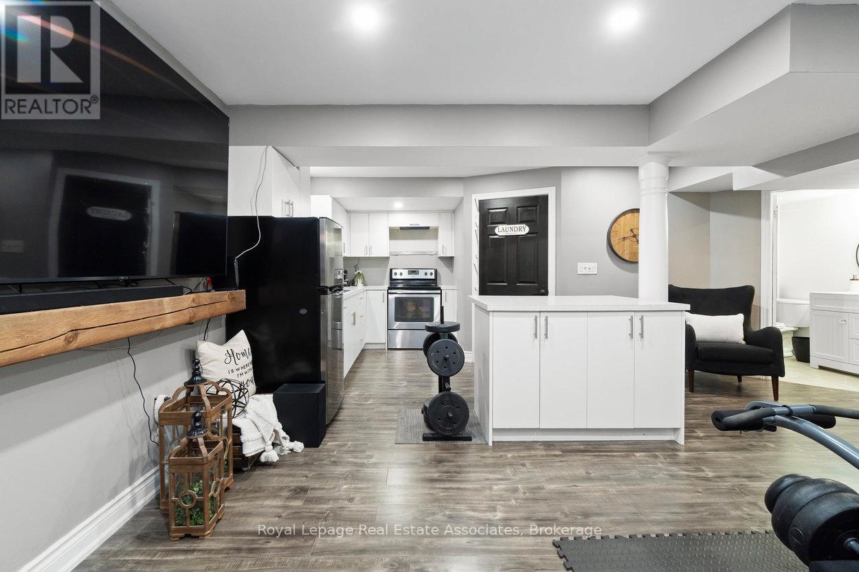 11 Redfinch Way, Brampton, Ontario  L7A 2B2 - Photo 37 - W12567624