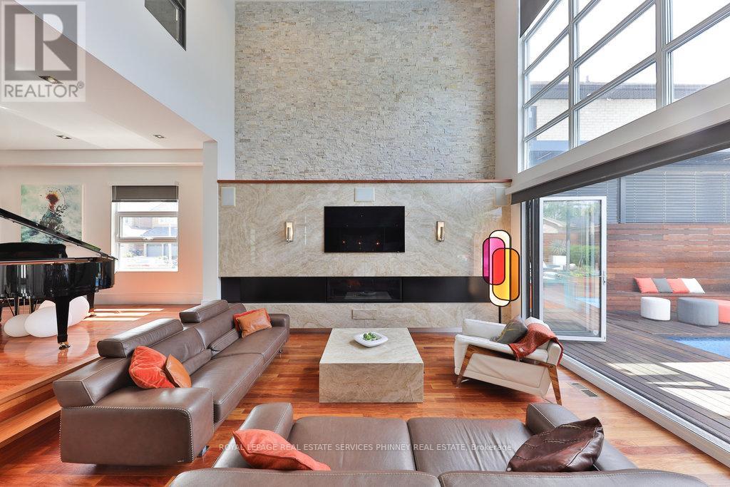 622 Kozel Court, Mississauga, Ontario  L4Z 4E4 - Photo 8 - W12567626