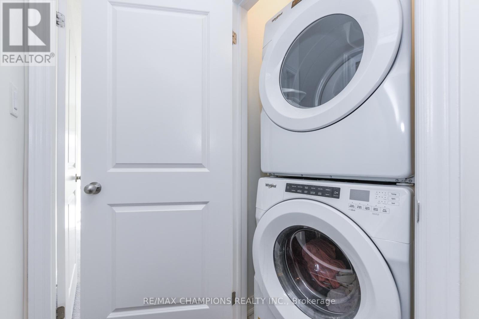 121 Adventura Road, Brampton, Ontario  L7A 0B7 - Photo 25 - W12567634