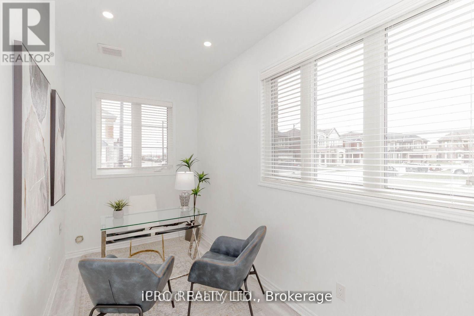 396 Boyd Lane, Milton, Ontario  L9T 2Z5 - Photo 6 - W12567668