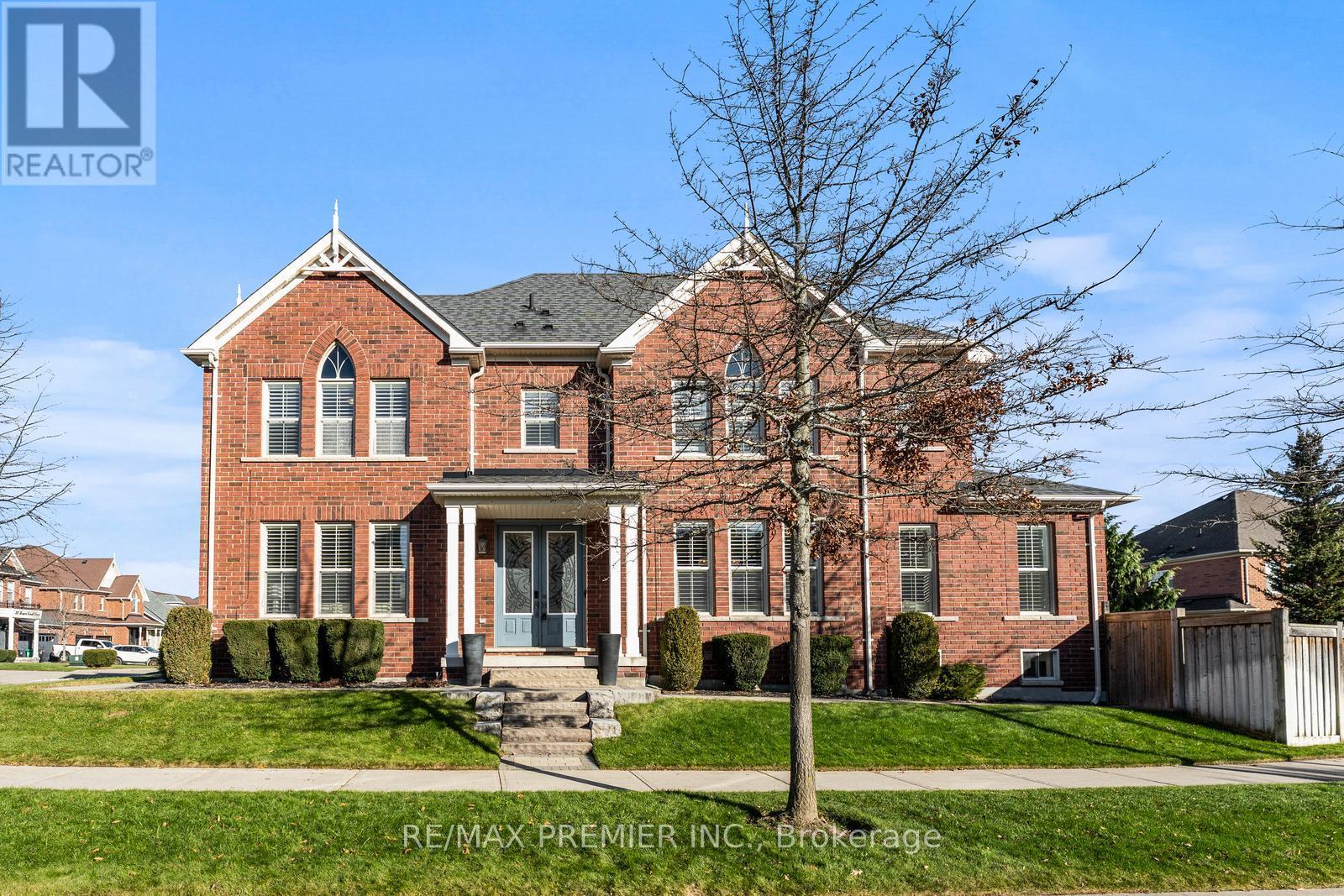 31 Boyces Creek Court, Caledon, Ontario  L7C 3S2 - Photo 3 - W12567702