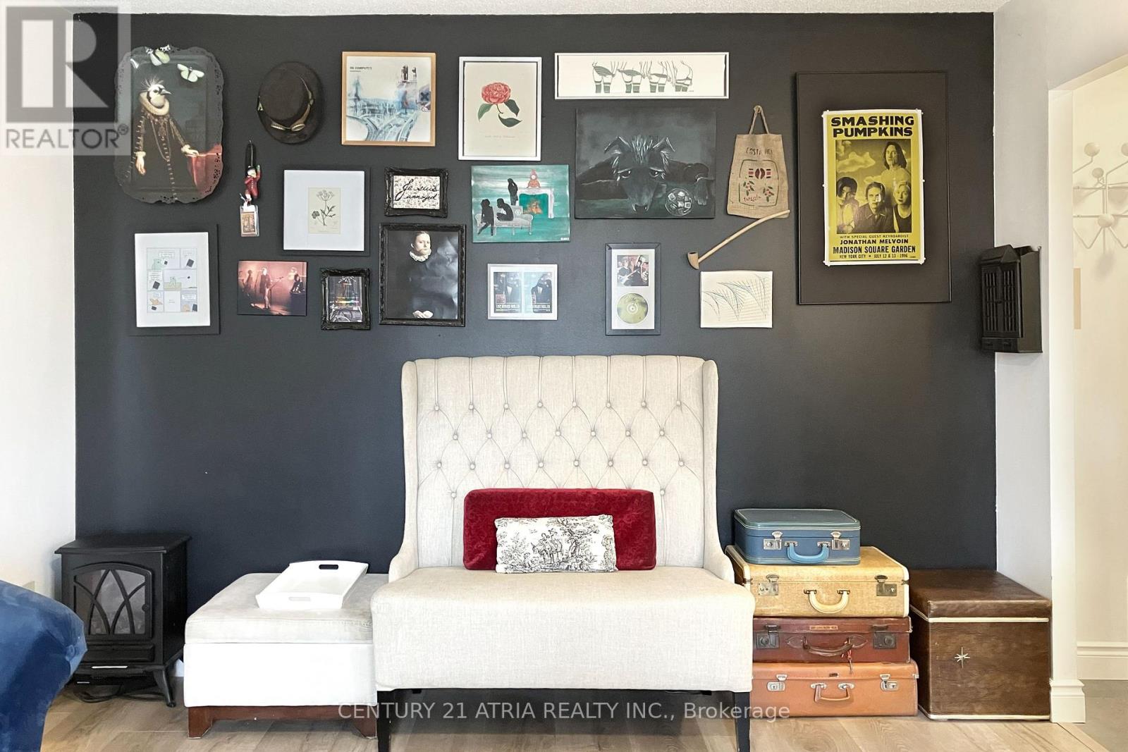 511 - 88 Charles Street E, Toronto, Ontario  M4Y 2W7 - Photo 3 - C12566562