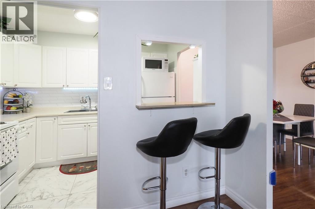6 Walton Avenue Unit# 206, Kitchener, Ontario  N2C 2B5 - Photo 12 - 40773726