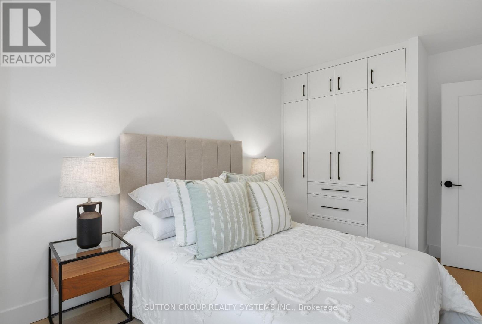 904 - 65 Southport Street, Toronto, Ontario  M6S 3N6 - Photo 24 - W12494422