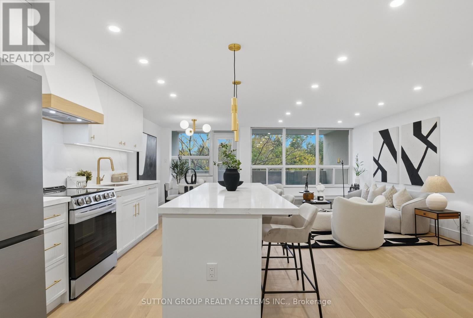 904 - 65 Southport Street, Toronto, Ontario  M6S 3N6 - Photo 4 - W12494422