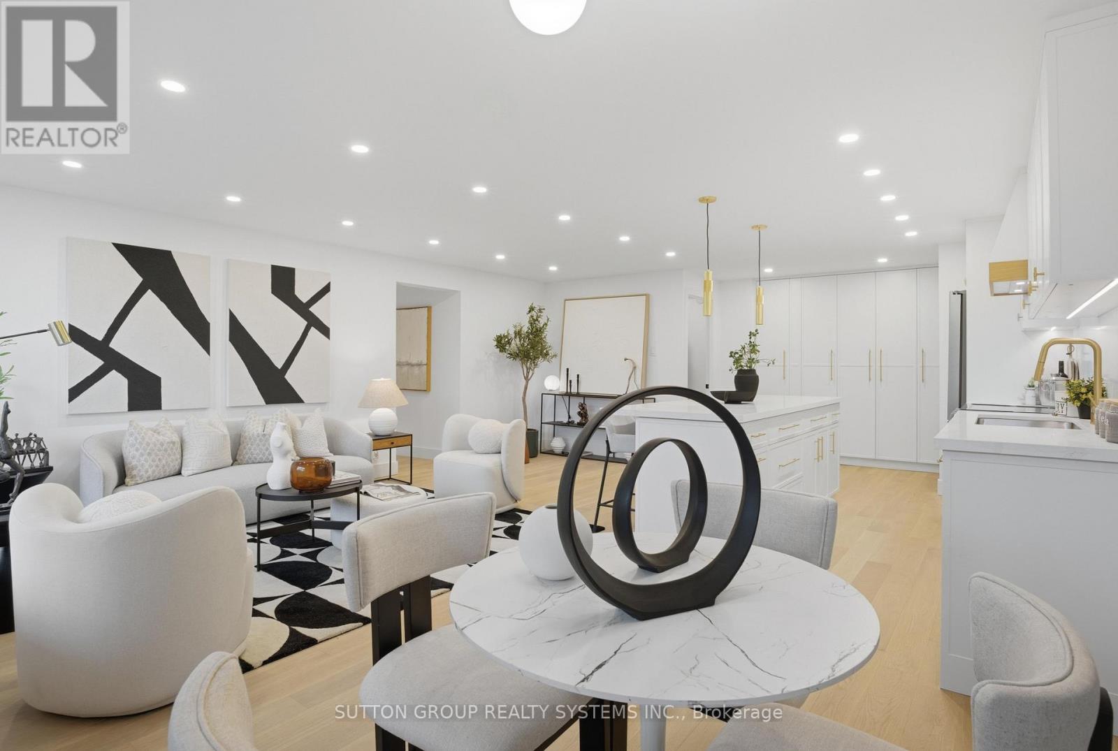 904 - 65 Southport Street, Toronto, Ontario  M6S 3N6 - Photo 6 - W12494422