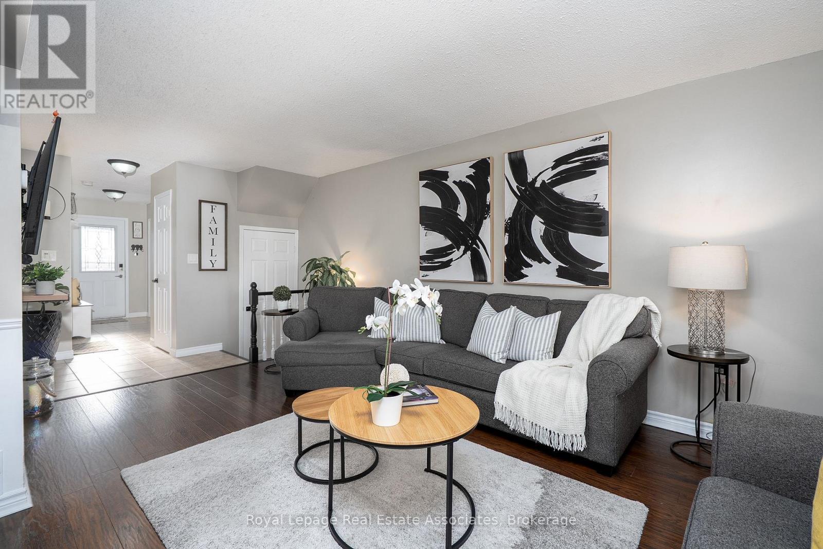 16 - 2 Royalwood Court, Hamilton, Ontario  L8E 4Y9 - Photo 12 - X12567560