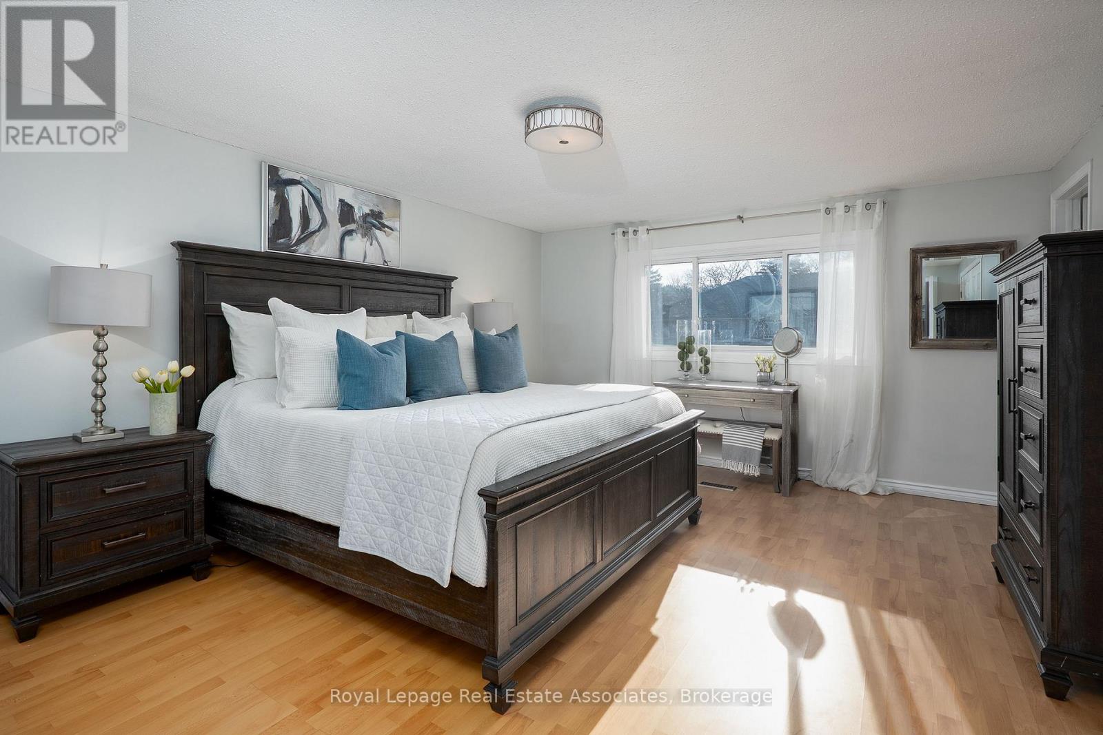 16 - 2 Royalwood Court, Hamilton, Ontario  L8E 4Y9 - Photo 19 - X12567560