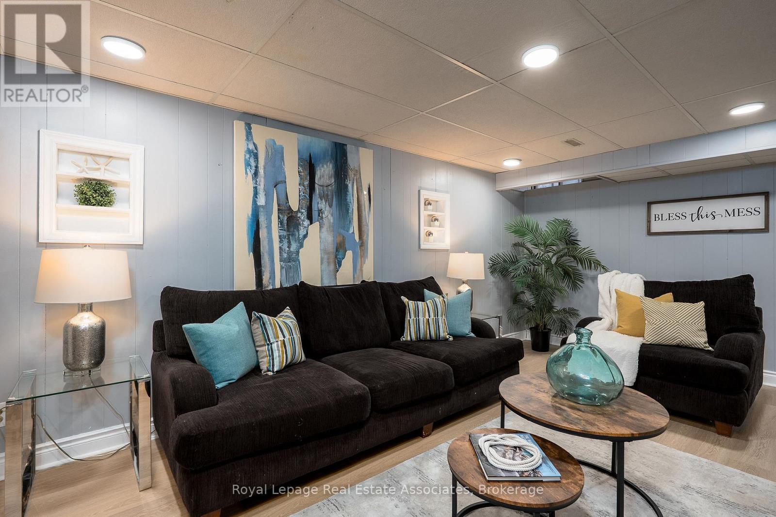 16 - 2 Royalwood Court, Hamilton, Ontario  L8E 4Y9 - Photo 31 - X12567560