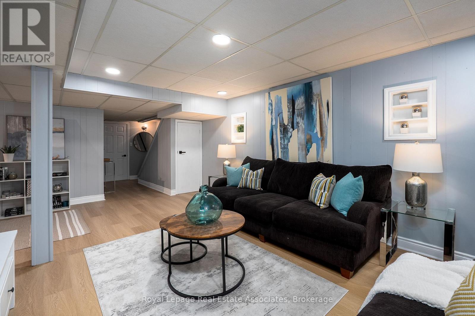 16 - 2 Royalwood Court, Hamilton, Ontario  L8E 4Y9 - Photo 32 - X12567560