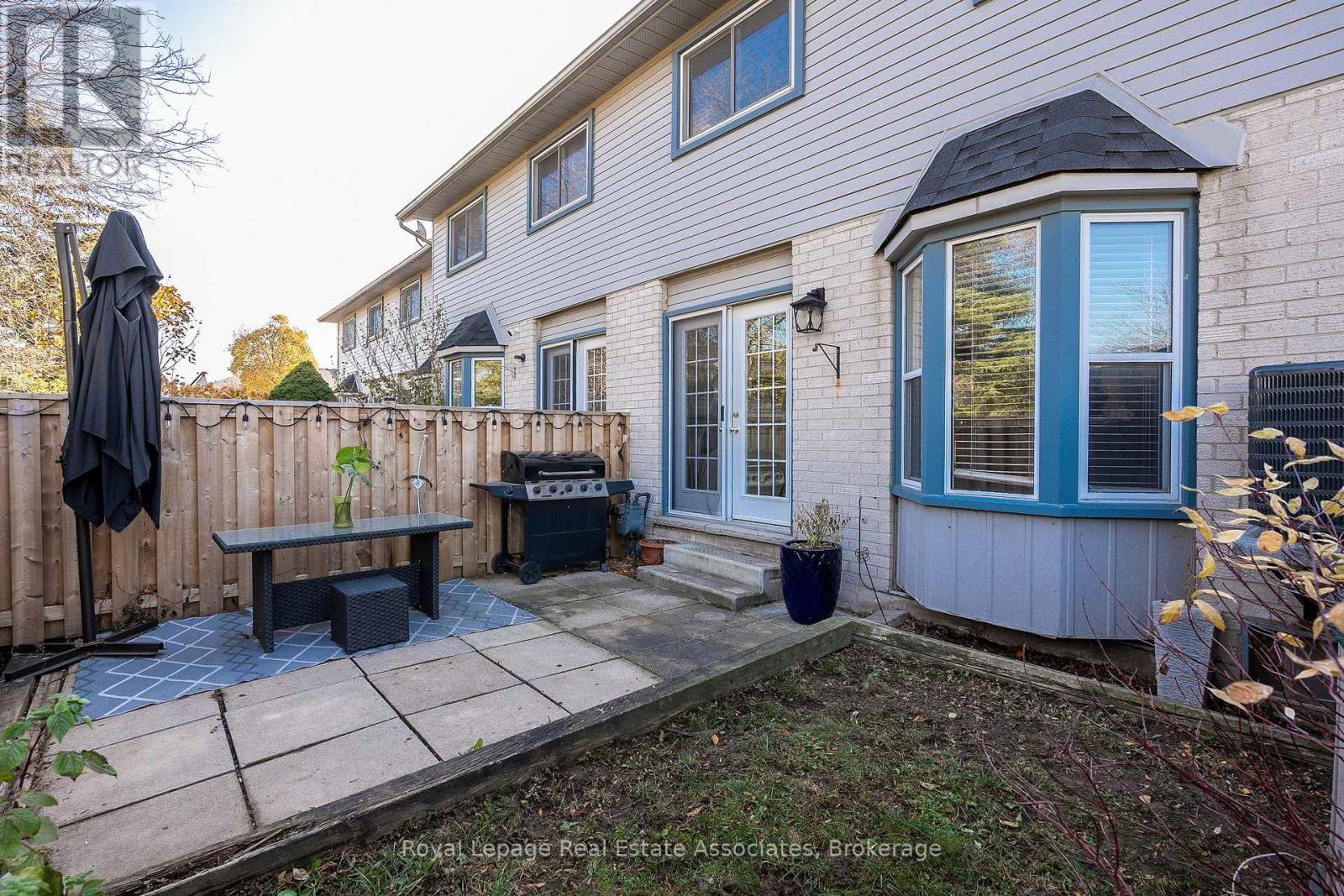 16 - 2 Royalwood Court, Hamilton, Ontario  L8E 4Y9 - Photo 39 - X12567560