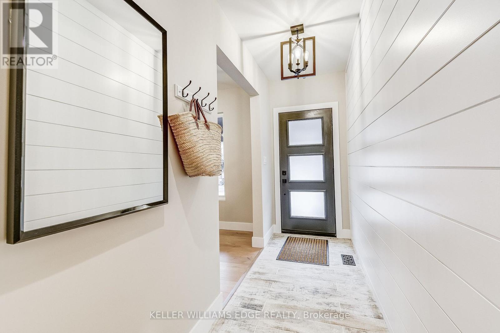 32 Cumberland Avenue, Hamilton, Ontario  L8M 1Y7 - Photo 4 - X12567578