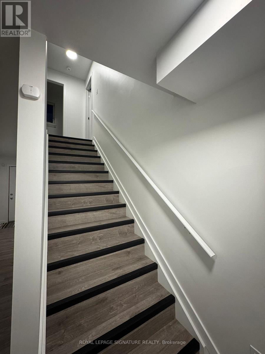 100 - 200 W Main Street, Welland, Ontario  L3C 5A4 - Photo 4 - X12567678