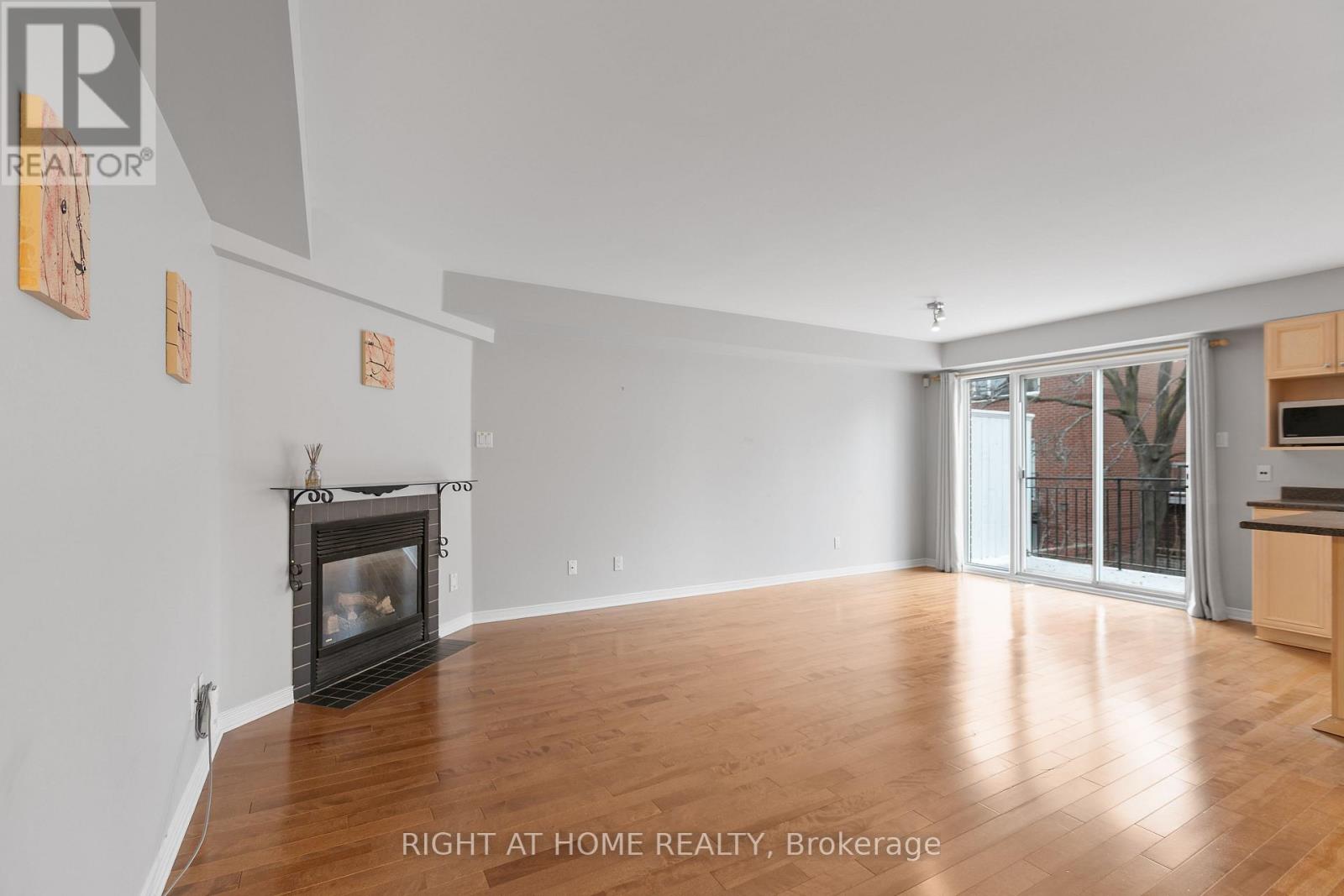 4 Thorburn Private, Ottawa, Ontario  K1N 1G4 - Photo 14 - X12567760