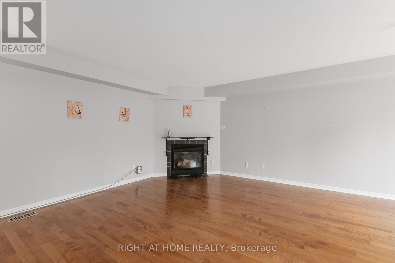 4 Thorburn Private, Ottawa, Ontario  K1N 1G4 - Photo 16 - X12567760